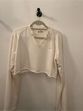 Eterne Cropped Raw-Edge Sweatshirt in Cream